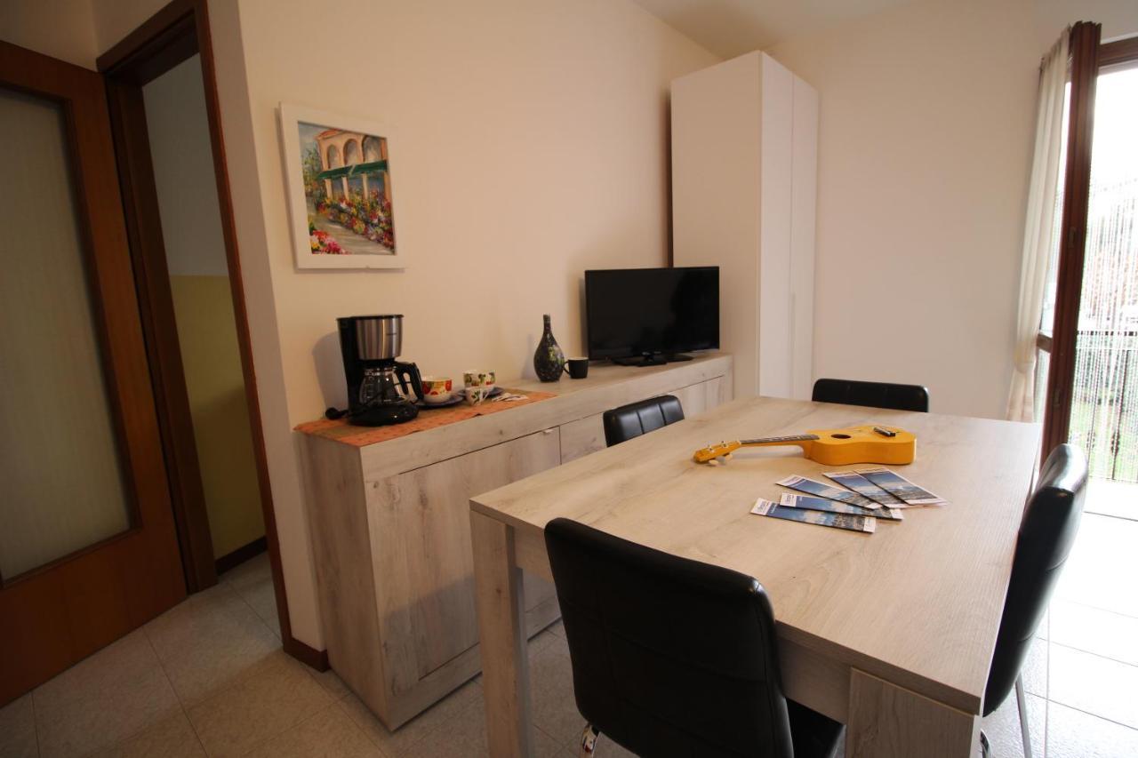Casa Vacanze Doralice Barzana Exteriér fotografie